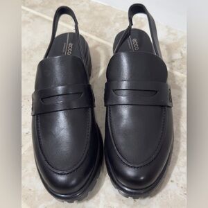 ECCO Women's Modtray Sling Back In Black Color (Size 40).